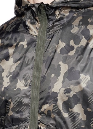 Detail View - Click To Enlarge - SATISFY - Reflective camouflage print packable windbreaker jacket