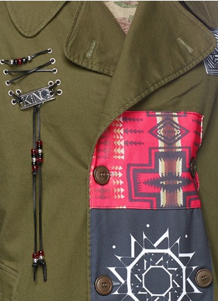 Detail View - Click To Enlarge - KING - Beaded lacing tribal patch belted oversized twill parka