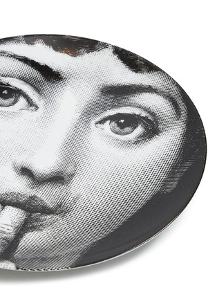 Detail View - Click To Enlarge - FORNASETTI - Themes and Variations wall plate #178