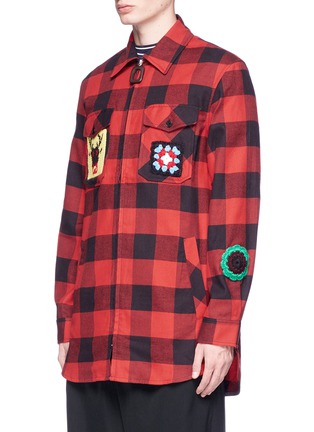 Front View - Click To Enlarge - JW ANDERSON - Crochet patch gingham check flannel unisex shirt
