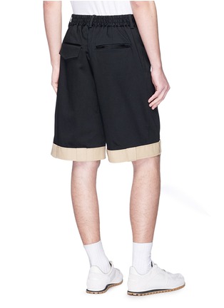 Back View - Click To Enlarge - THE WORLD IS YOUR OYSTER - Contrast cuff twill shorts
