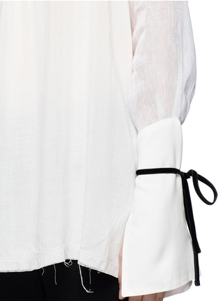 Detail View - Click To Enlarge - ANN DEMEULEMEESTER - Drawstring collar hopsack top