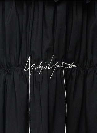 Detail View - Click To Enlarge - YOHJI YAMAMOTO - Logo embroidered suiting panel T-shirt dress