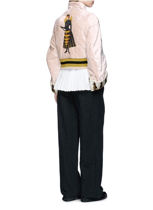 Figure View - Click To Enlarge - UNDERCOVER - Queen bee appliqué velvet cropped bomber jacket