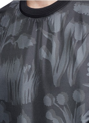 Detail View - Click To Enlarge - WOOYOUNGMI - Floral print silk blend sweatshirt