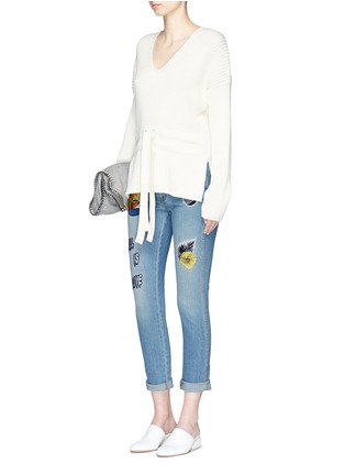 Figure View - Click To Enlarge - STELLA MCCARTNEY - Surf embroidered patch cropped boyfriend jeans