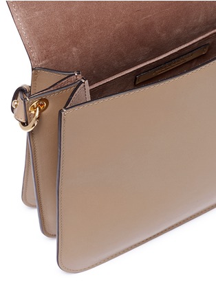 Detail View - Click To Enlarge - JW ANDERSON - 'Pierce' barbell ring medium leather shoulder bag