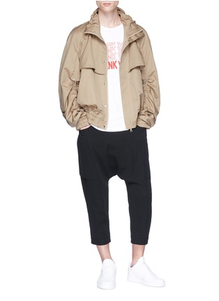 Figure View - Click To Enlarge - FENG CHEN WANG - Ruched sleeve twill coach jacket