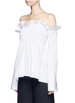 Front View - Click To Enlarge - VICTORIA, VICTORIA BECKHAM - Ruffle off-shoulder smocked poplin shirt