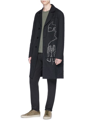 Figure View - Click To Enlarge - INDICE STUDIO - 'Soloist' abstract face embroidered patchwork coat