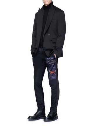 Figure View - Click To Enlarge - DRIES VAN NOTEN - 'Payson' logo patch quilted outseam jogging pants