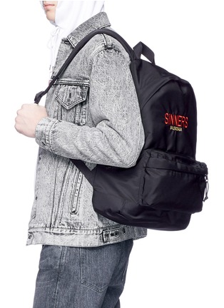 Figure View - Click To Enlarge - BALENCIAGA - 'Explorer' slogan embroidered backpack