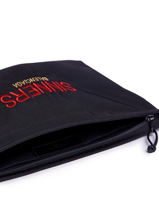 Detail View - Click To Enlarge - BALENCIAGA - 'Explorer' slogan embroidered canvas zip pouch