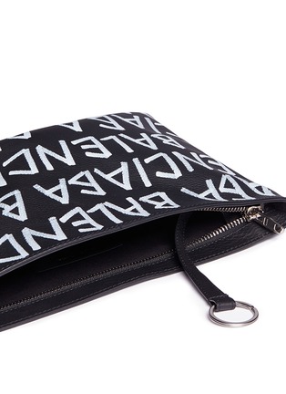 Detail View - Click To Enlarge - BALENCIAGA - Logo print leather zip pouch