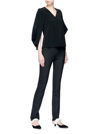 Figure View - Click To Enlarge - CO - Peaked cutout drape sleeve crepe top
