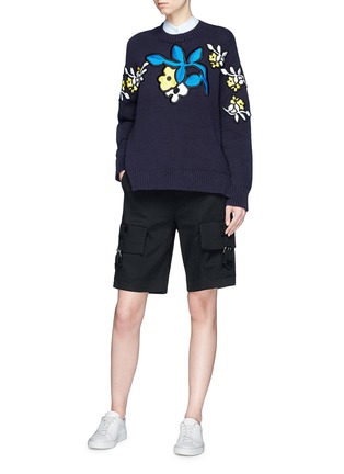 Figure View - Click To Enlarge - VICTORIA, VICTORIA BECKHAM - Cargo pocket twill shorts