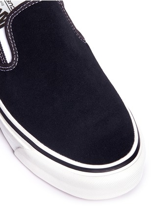Detail View - Click To Enlarge - VANS - 'Anaheim Factory Classic Slip-on 98 DX' sneakers