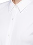 Detail View - Click To Enlarge - THEORY - 'Tenia' stretch cotton blend shirt