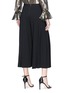 Back View - Click To Enlarge - ALICE & OLIVIA - 'Graham' pleated cropped crepe pants
