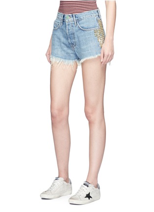 Front View - Click To Enlarge - SANDRINE ROSE - 'The Doll in Libertine' stud frayed denim shorts