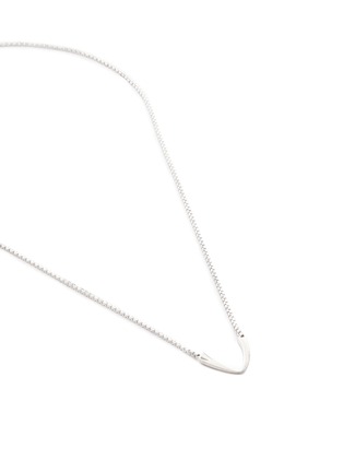 Detail View - Click To Enlarge - OLIVIA YAO - 'Akasa' silver V-shaped pendant necklace