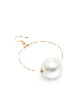 Detail View - Click To Enlarge - KENNETH JAY LANE - Glass pearl sphere hoop earrings