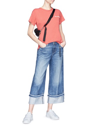 Figure View - Click To Enlarge - 72877 - 'Canni' letout cuff culotte jeans