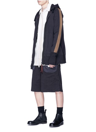 Figure View - Click To Enlarge - ZIGGY CHEN - Contrast pocket twill shorts