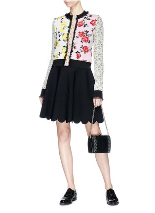 Figure View - Click To Enlarge - ALEXANDER MCQUEEN - Ruffle trim floral jacquard patchwork cropped cardigan
