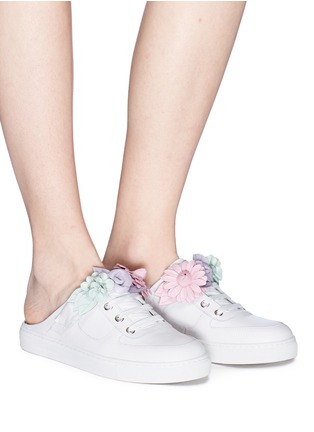 Figure View - Click To Enlarge - SOPHIA WEBSTER - 'Lilico Jessie' flower band mule sneakers