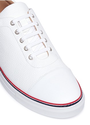 Detail View - Click To Enlarge - THOM BROWNE  - Pebble grain leather sneakers