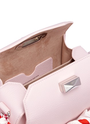 Detail View - Click To Enlarge - ALEXANDER MCQUEEN - 'Box Bag 16' in goatskin leather with scarf handle