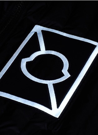 Detail View - Click To Enlarge - MONCLER - x Craig Green 'Alasia' reflective logo patch down puffer vest