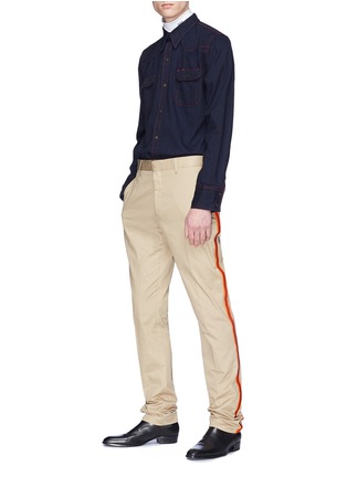Figure View - Click To Enlarge - CALVIN KLEIN 205W39NYC - Contrast topstitching denim shirt