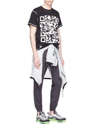 Figure View - Click To Enlarge - UNITED STANDARD - QR Code print T-shirt