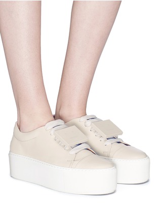 Figure View - Click To Enlarge - ACNE STUDIOS - Emoticon plate leather platform sneakers