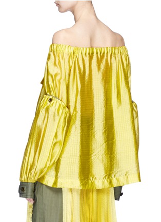 Back View - Click To Enlarge - SACAI - Detachable sleeve off-shoulder grid silk top