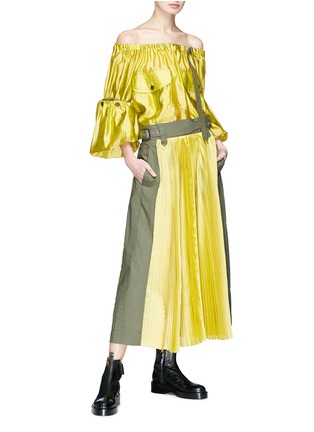 Figure View - Click To Enlarge - SACAI - Belted panel outseam plissé pleated skirt