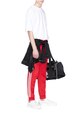 Figure View - Click To Enlarge - ADIDAS - 'SST' 3-Stripes outseam track pants