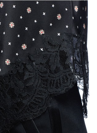 Detail View - Click To Enlarge - GIVENCHY - Lace trim microprint silk crepe de Chine camisole