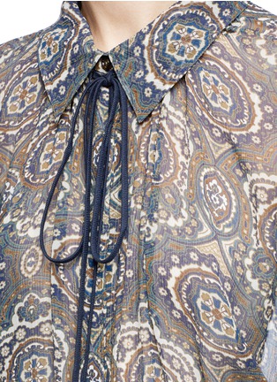 Detail View - Click To Enlarge - CHLOÉ - Oriental print silk crépon blouse