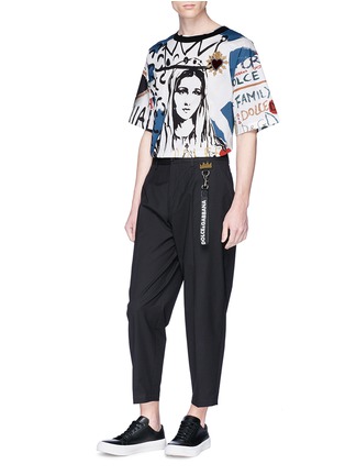 Figure View - Click To Enlarge - - - Logo strap cropped pants