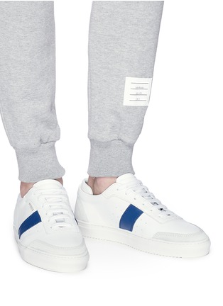Figure View - Click To Enlarge - AXEL ARIGATO - 'Dunk' contrast stripe leather sneakers