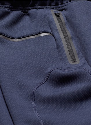 Detail View - Click To Enlarge - DYNE - 'Renzo' logo print performance jogging pants