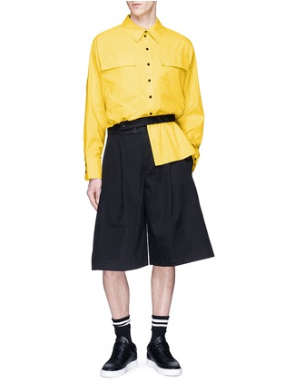 Figure View - Click To Enlarge - STAFFONLY - 'Koi' layered waist flared twill shorts