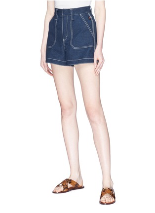Front View - Click To Enlarge - CHLOÉ - Contrast topstitching denim shorts