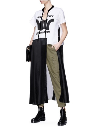 Figure View - Click To Enlarge - SACAI - 'Beware It's Everywhere' T-shirt overlay pleated mesh dress