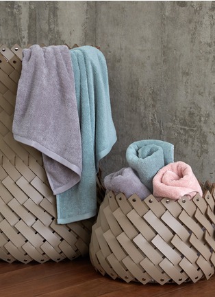  - LANE CRAWFORD - Bath towel – Grey