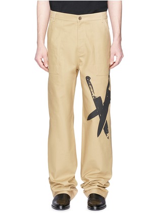 Main View - Click To Enlarge - CALVIN KLEIN 205W39NYC - 'Knives' print chinos