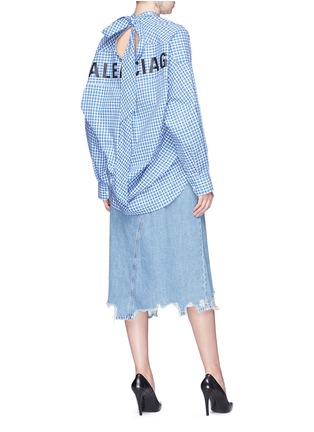 Figure View - Click To Enlarge - BALENCIAGA - 'New Swing' logo print tie neck oversized check shirt